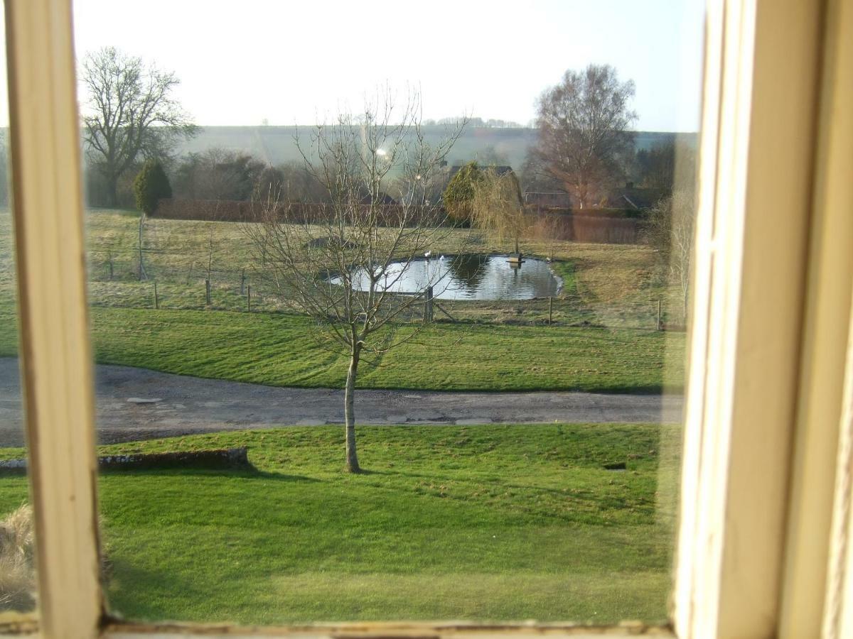 Westcourt Farm Bed and Breakfast Shalbourne Eksteriør billede